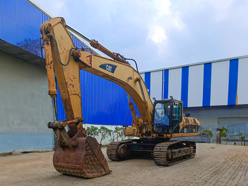 CAT 330C Crawler Excavator